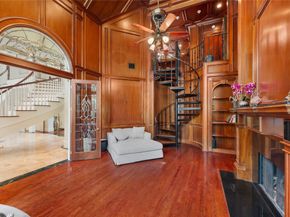 205 Grogans Point Road, The Woodlands TX 77380