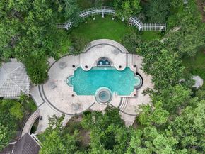 205 Grogans Point Road, The Woodlands TX 77380