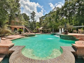205 Grogans Point Road, The Woodlands TX 77380