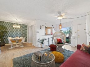 3809 N Braeswood Boulevard 21, Houston TX 77025