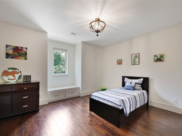 27311 Shady Hills Landing Lane, Spring TX 77386