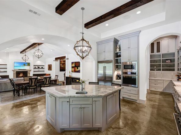 27311 Shady Hills Landing Lane, Spring TX 77386