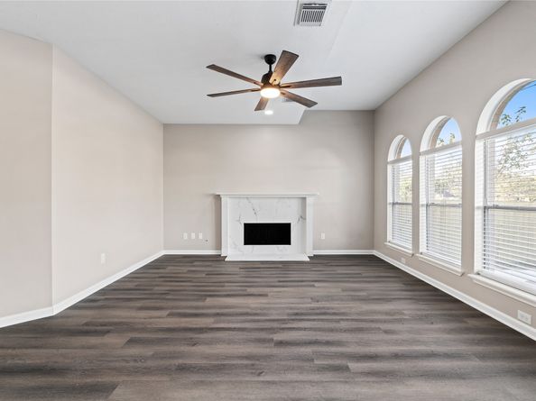 18706 Dempsey Oaks Drive, Humble TX 77346