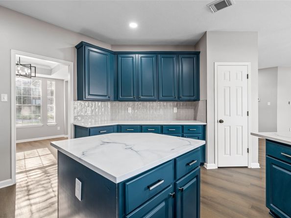 18706 Dempsey Oaks Drive, Humble TX 77346