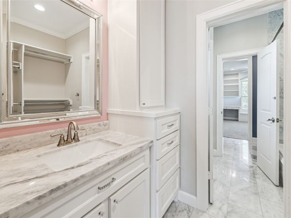 5217 W 43rd Street, Houston TX 77092