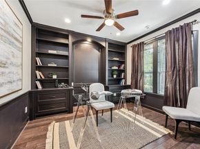 5217 W 43rd Street, Houston TX 77092