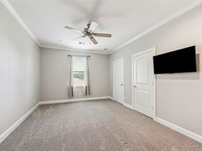 5217 W 43rd Street, Houston TX 77092