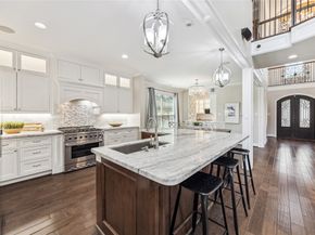 5217 W 43rd Street, Houston TX 77092