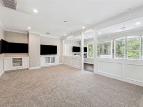 5217 W 43rd Street, Houston TX 77092