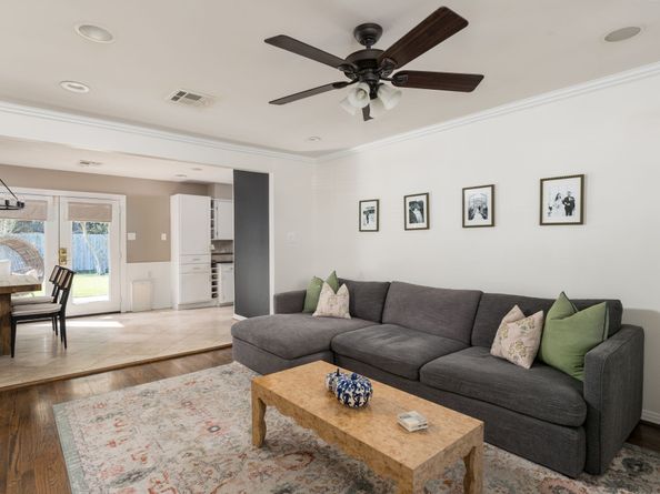 2403 Ansbury Drive, Houston TX 77018