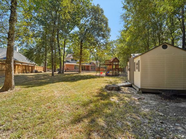 7 Clearbend Place, The Woodlands TX 77384