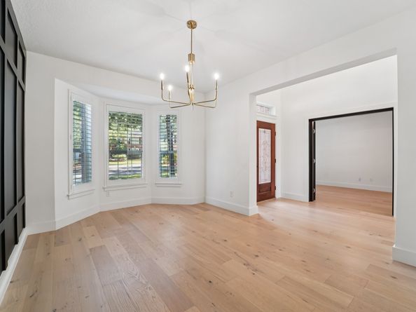 7 Clearbend Place, The Woodlands TX 77384