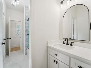 7 Clearbend Place, The Woodlands TX 77384