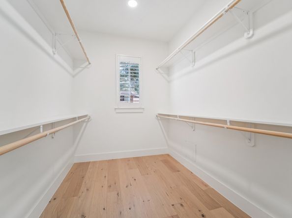 7 Clearbend Place, The Woodlands TX 77384