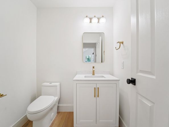 7 Clearbend Place, The Woodlands TX 77384