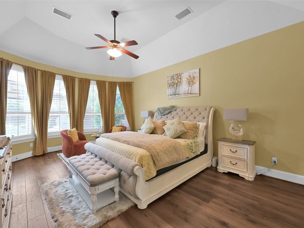 95 S Shimmering Aspen Circle, Spring TX 77389