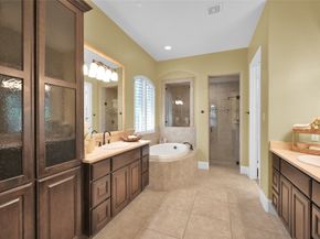 95 S Shimmering Aspen Circle, Spring TX 77389