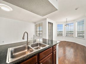 7575 Kirby Drive 2306, Houston TX 77030