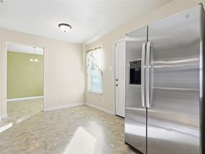 8718 Black Cliff Lane, Houston TX 77075