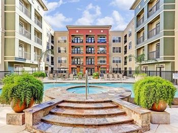 1711 Old Spanish Trail