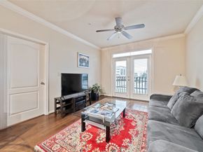 1711 Old Spanish Trail 203, Houston TX 77054