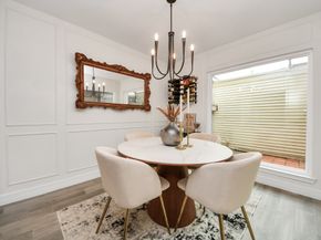 1928 Augusta Drive 19, Houston TX 77057