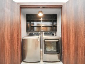 1928 Augusta Drive 19, Houston TX 77057