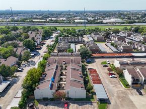 10075 Westpark Drive 32, Houston TX 77042