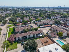 10075 Westpark Drive 32, Houston TX 77042