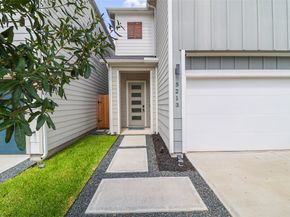 5213 Pinemont Creek Lane, Houston TX 77018