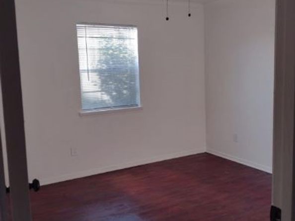 6432 Bankside Drive, Houston TX 77096
