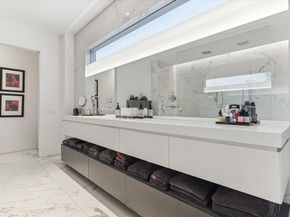 2169 University Boulevard, Houston TX 77030