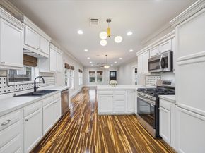 1124 Dunbar Street, Houston TX 77009