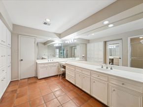 306 Commodore Way, Houston TX 77079