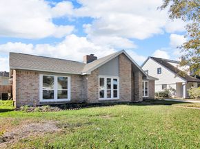 11630 Sagewillow Lane, Houston TX 77089