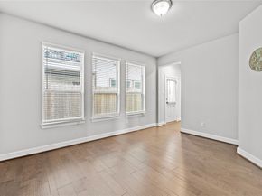 4007 Centre Valley Lane, Houston TX 77043