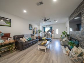 110 S 4th Street, Conroe TX 77301