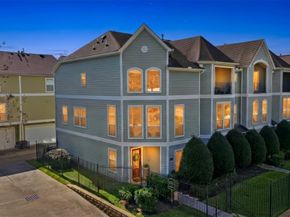 1250 W 18th Street, Houston TX 77008