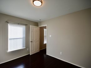 1706 Redwing Bluff Drive, Houston TX 77009