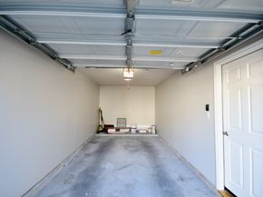 1706 Redwing Bluff Drive, Houston TX 77009