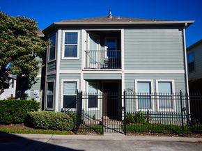 1706 Redwing Bluff Drive, Houston TX 77009