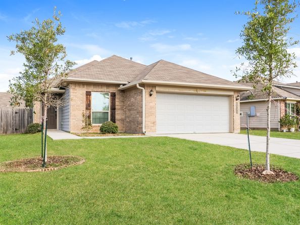 1165 Shadow Glenn Drive, Conroe TX 77301