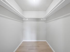 4356 Phlox Street, Houston TX 77051