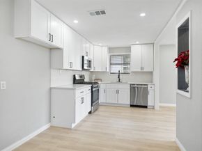 4356 Phlox Street, Houston TX 77051