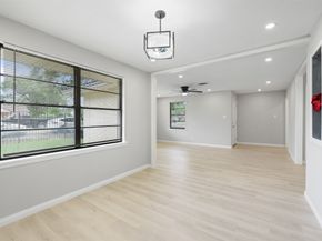 4356 Phlox Street, Houston TX 77051