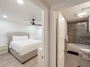 2601 Marilee Lane 2, Houston TX 77057