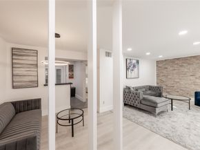 2601 Marilee Lane 2, Houston TX 77057