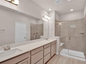 16012 Oregon Oak Dr, Houston TX 77084