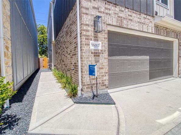 16012 Oregon Oak Dr, Houston TX 77084