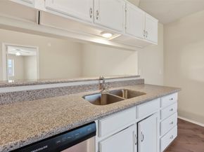 11322 Yorklyn Drive, Houston TX 77066